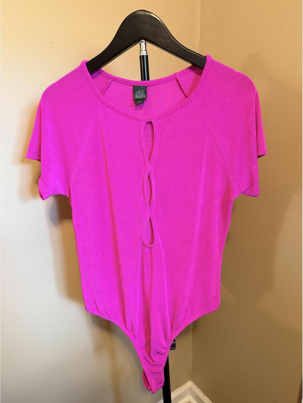Wild Fable Hot Pink Cutout Bodysuit Size Large Y2K Barbiecore